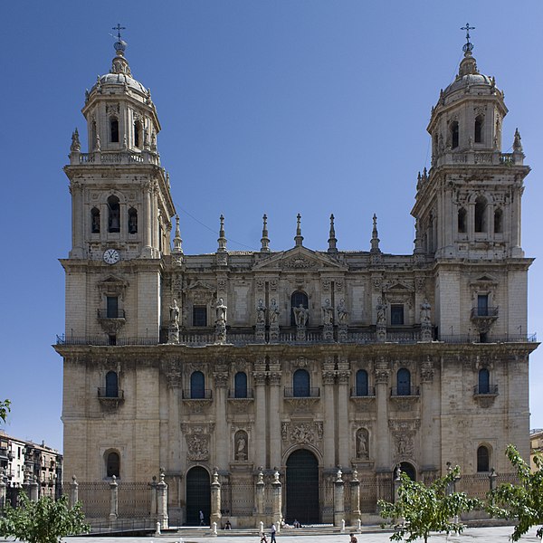 File:Jaén-Catedral de la Asunción VPSM-20110919.jpg