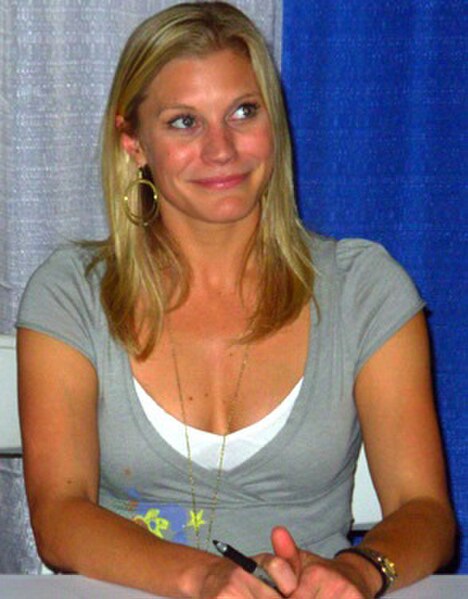 Sackhoff at the 2008 Wizard World Convention