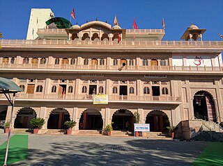 <span class="mw-page-title-main">Khole Ke Hanuman Ji Temple</span> Hindu temple in Rajasthan, India