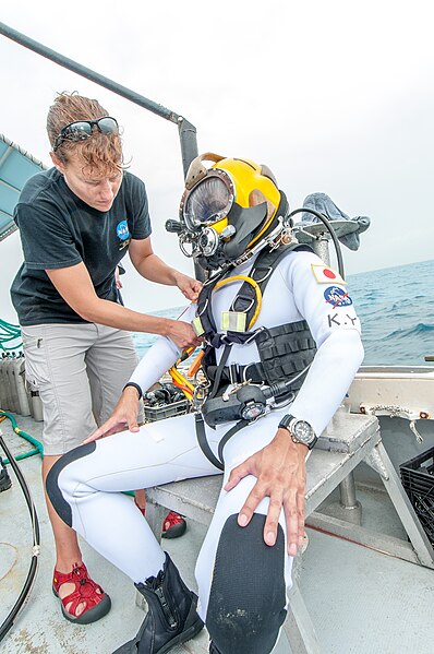 File:Kimiya Dive Prep (7366893076).jpg