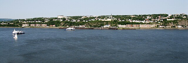 Lévis vue de la Terrasse Dufferin à Québec