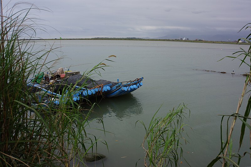 File:Lanyang River Estuary 蘭陽溪口 - panoramio.jpg