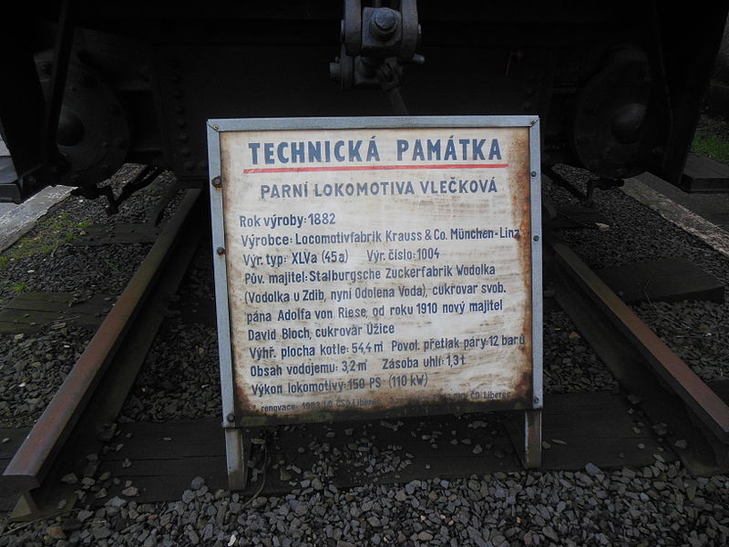 File:Liberec, pomník parní lokomotivy.jpg