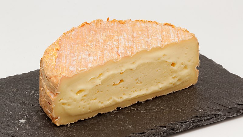 File:Livarot (fromage) 11.jpg