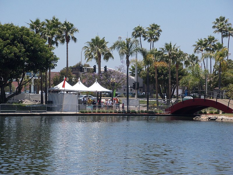 File:Long Beach Rainbow Lagoon Park - panoramio.jpg