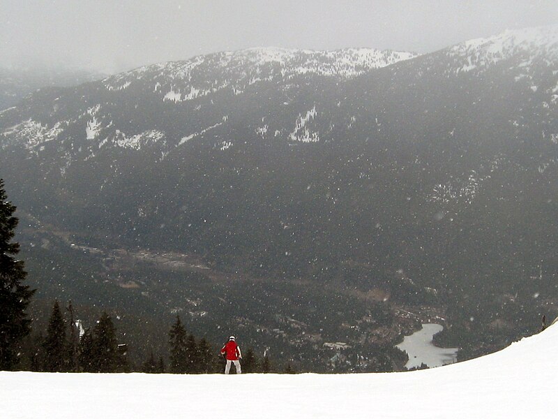 File:Looking down Franz's Run to Whistler Creekside (4417148083).jpg