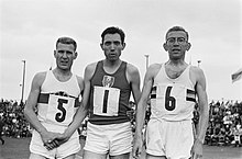 Lopers 5000 meter Frincke (Jerman), Michel Bernard (Frankrijk), Hedwig Leen..., Bestanddeelnr 915-3552.jpg