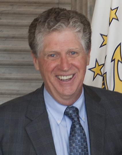 Governor Daniel McKee (D)