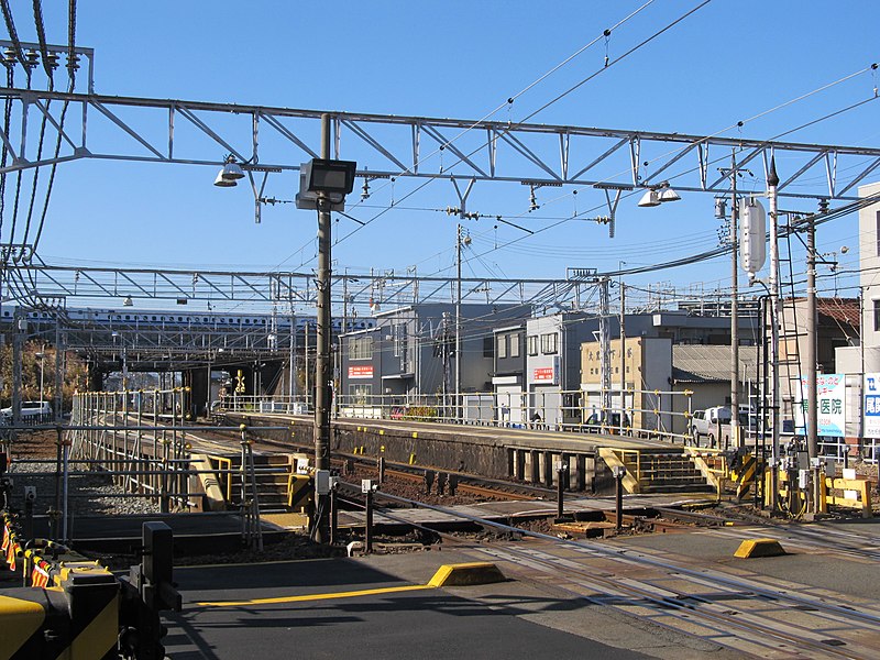 File:MT-Nishi Biwajima Station-Platform 2019-7.jpg