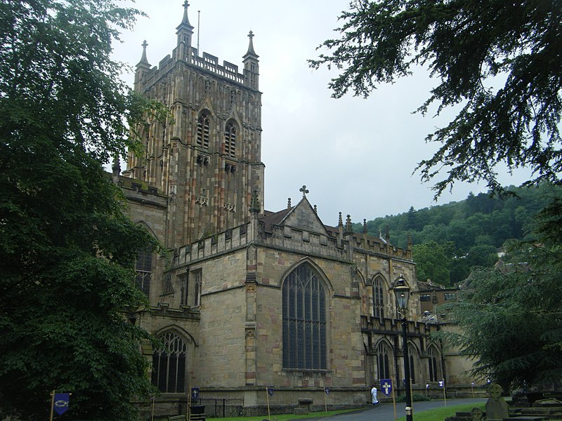 File:Malvern Priory (7822537146).jpg