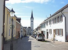 Obertorstraße mit Pfarrkirche St. Nikolaus