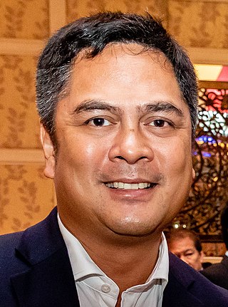 <span class="mw-page-title-main">Martin Andanar</span> Filipino television personality and broadcaster