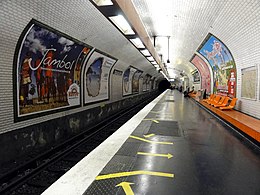 Metro de Paris - Ligne 13 - Porte de Clichy 02.jpg