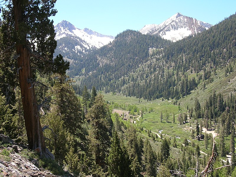 File:Mineral King Valley (9103965415).jpg