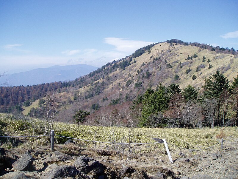 File:Mount Daibosatsurei.jpg