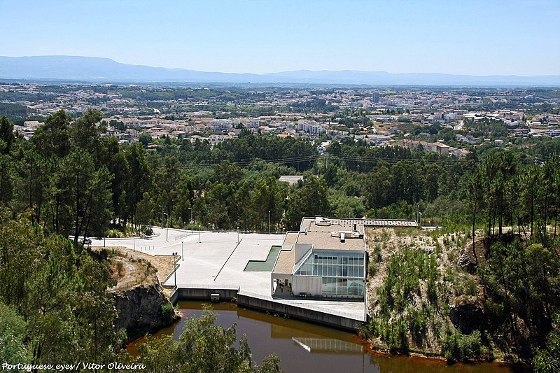 File:Museu do Quartzo - Viseu - Portugal (36602023602).jpg