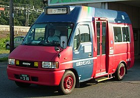 いすゞ・エルフUT - Wikipedia