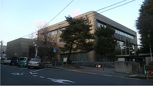 長野市立長野図書館