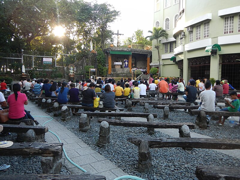 File:NationalShrineofTheDivineMercy,Philippinesjf0090 09.JPG