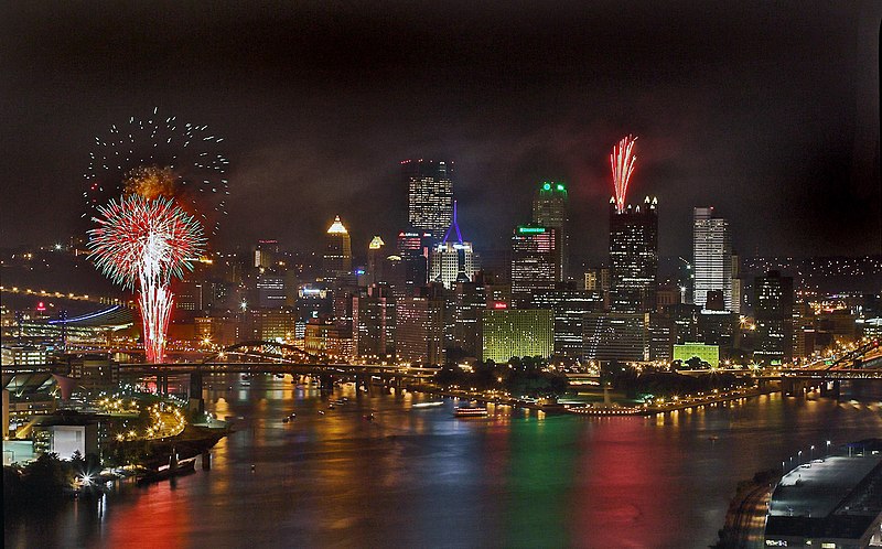 File:Night view of Pittsburgh, with fireworks (July 22, 2005).jpg