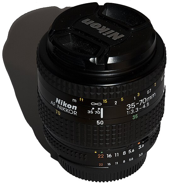 File:Nikon 35-70mm f3.3-f4.5.jpg