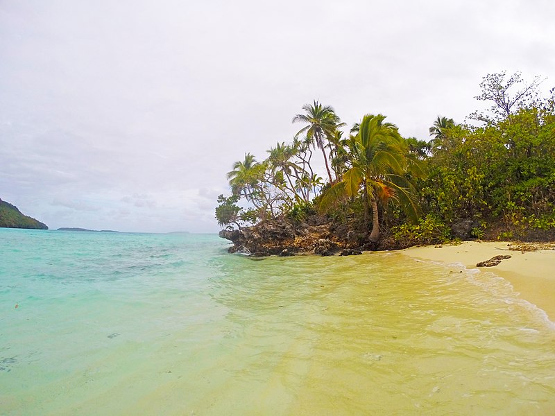 File:Nuku island, Kapa, Vava'u, Kingdom of Tonga - panoramio (1).jpg