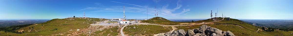 Sendeanlage auf dem höchstem Berg an der Algarve in Portugal: Fóia