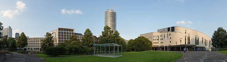 270° view of the park at Aalto Theatre in Essen with RWE Tower