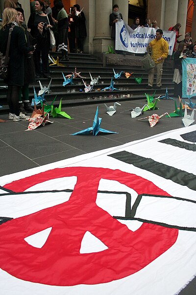 File:Peace symbol and peace cranes - Melbourne Vigil for Japan.jpg