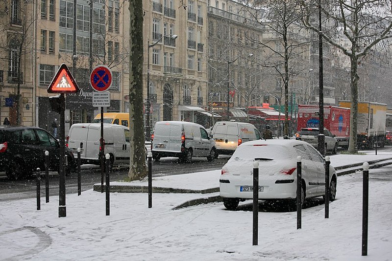 Paris em dezembro clima