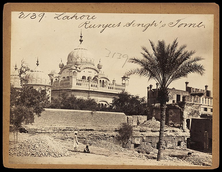 File:Photograph of the Samadhi of Maharaja Ranjit Singh in Lahore, by Francis Frith, circa 1850's–1870's.jpg