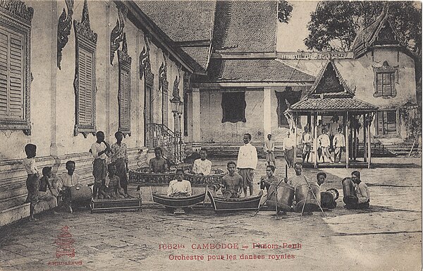 Royal dance orchestra, Phnom Penh, c. 1907. Instruments from the left: front row: samphor drum, roneat dek (metallophone), roneat ek (bamboo xylophone
