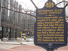 Pittsburgh Plate Glass Company plaque in the plaza at PPG Place Plaques in Pittsburgh - IMG 7580.JPG