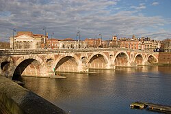 Le Pont-Neuf depuis le Cours Dillon