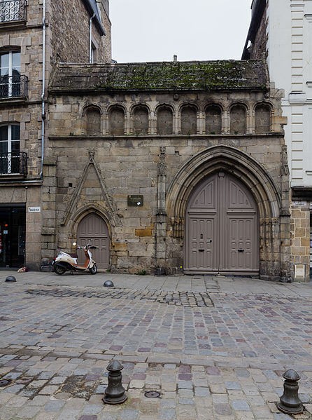 File:Portail du couvent des Cordeliers, Dinan, France.jpg