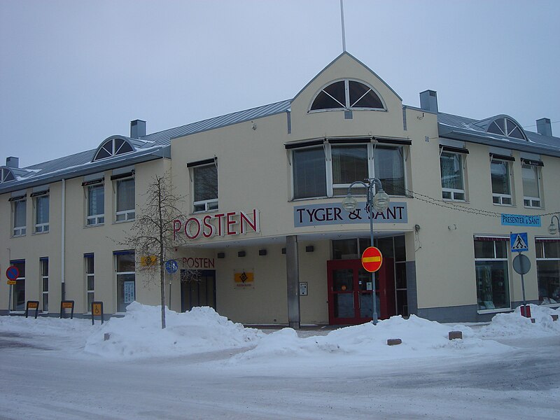 File:Post office in Mariehamn.jpg