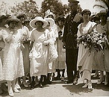 1920s in Western fashion - Wikipedia