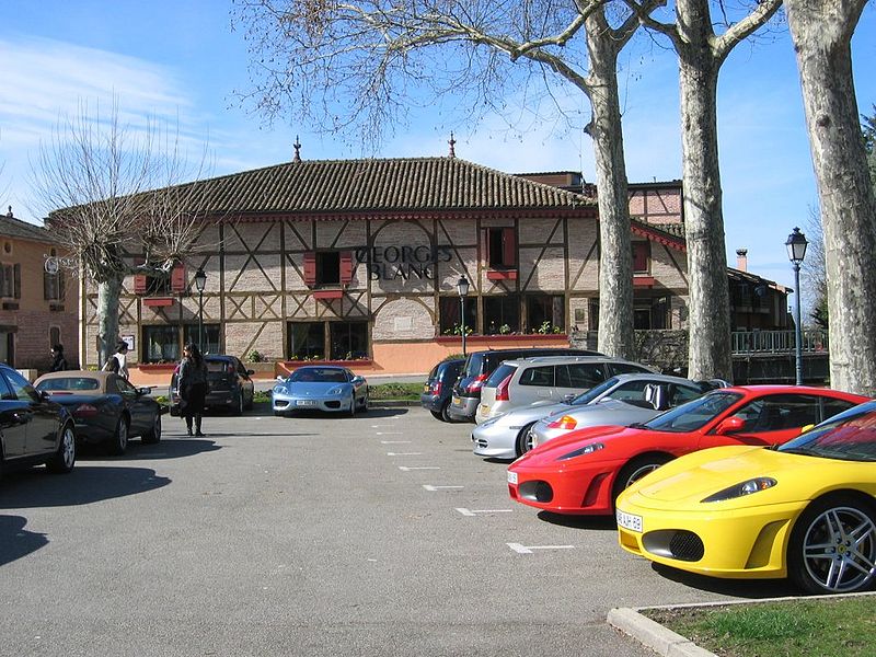 File:Restaurant George Blanc.jpg