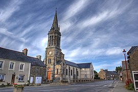 Die Kirche Saint-Pierre in Roz-Landrieux