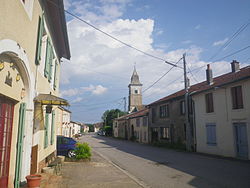 Rue de l'église à Crépey.JPG