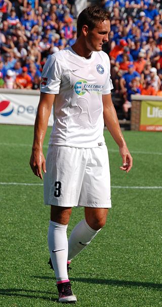 <span class="mw-page-title-main">Sam Fink (soccer)</span> American soccer player