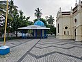 Santa Cruz Basilica side shrine.jpg