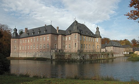 Castle Dyck