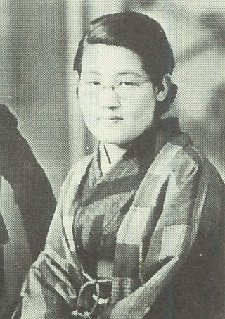 <span class="mw-page-title-main">Shinoe Shōda</span> Japanese poet and author