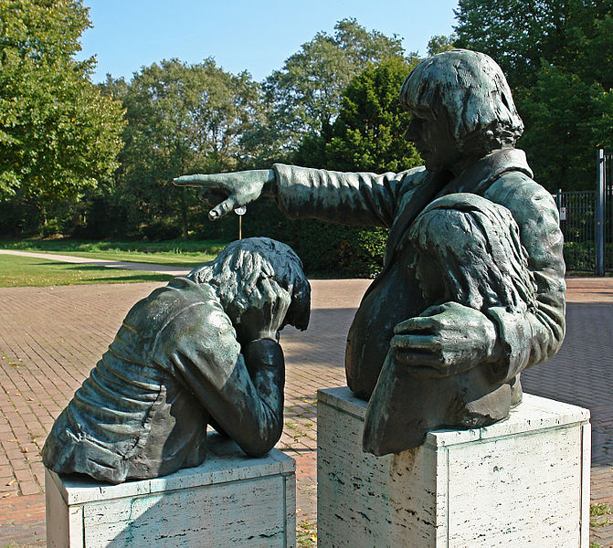 File:Siegfried Neuenhausen - Solidaritaet mit den Trauernden 07.jpg