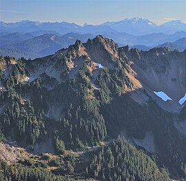 Skykomish Peak, severní aspekt.jpg