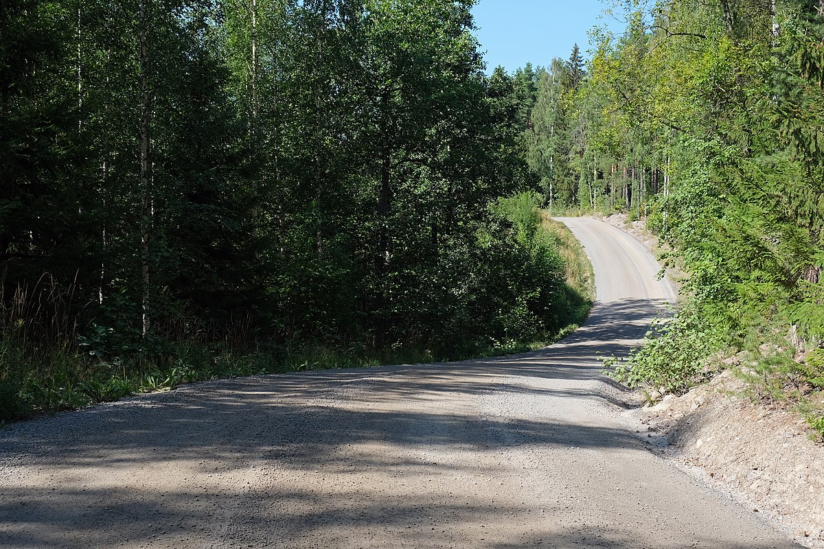 Дорога в карьере. Гравийная дорога. Дорога гравий. Карьер дорога. Макадам дорога.