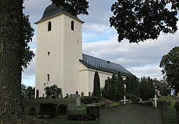 Den store Mellösa kirke.