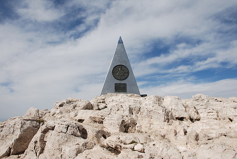 File:Summit of the Guadalupe Peak DSC 5528 ad.JPG