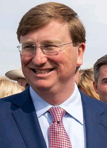 File:Tate Reeves 2019.jpg